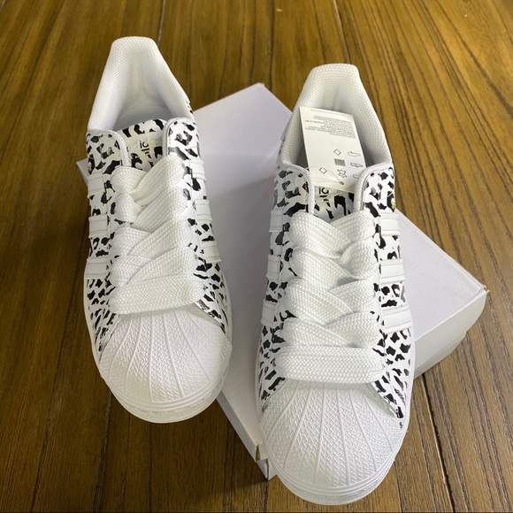 FLASH SALE! Adidas Superstar sneaker leopard print - Picture 5 of 13
